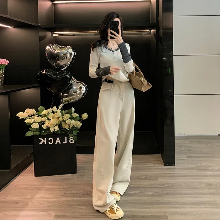 撞色圆领针织上衣早秋新款毛衣+美式复古直筒牛仔裤套装