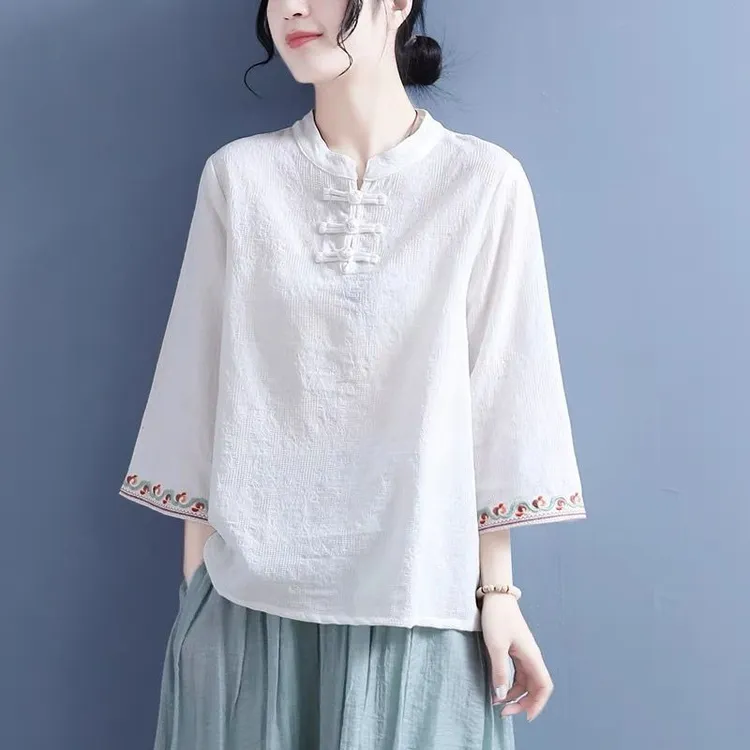 棉麻提花刺绣喇叭袖衬衫女2025春季新款中国风复古盘扣立领短上衣