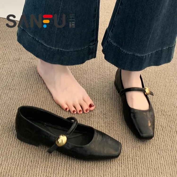 三福单鞋女2025新款春夏季低跟平底小皮鞋法式玛丽珍女鞋子配裙子