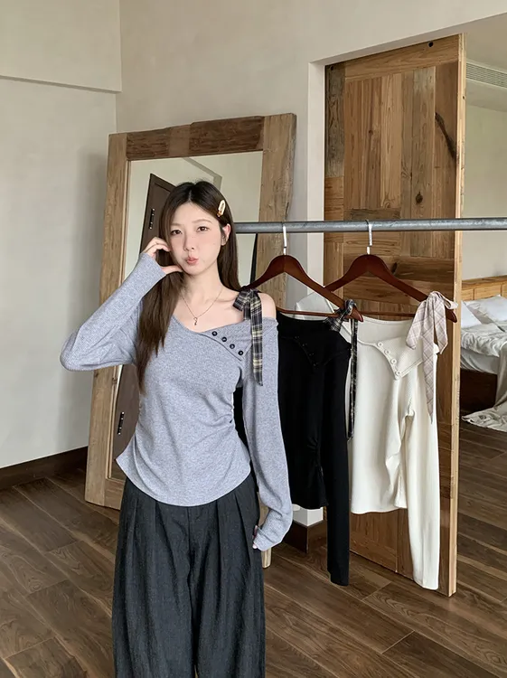 2025秋装新款胖mm大码女韩系温柔风撞色绑带露肩长袖T恤 A2108