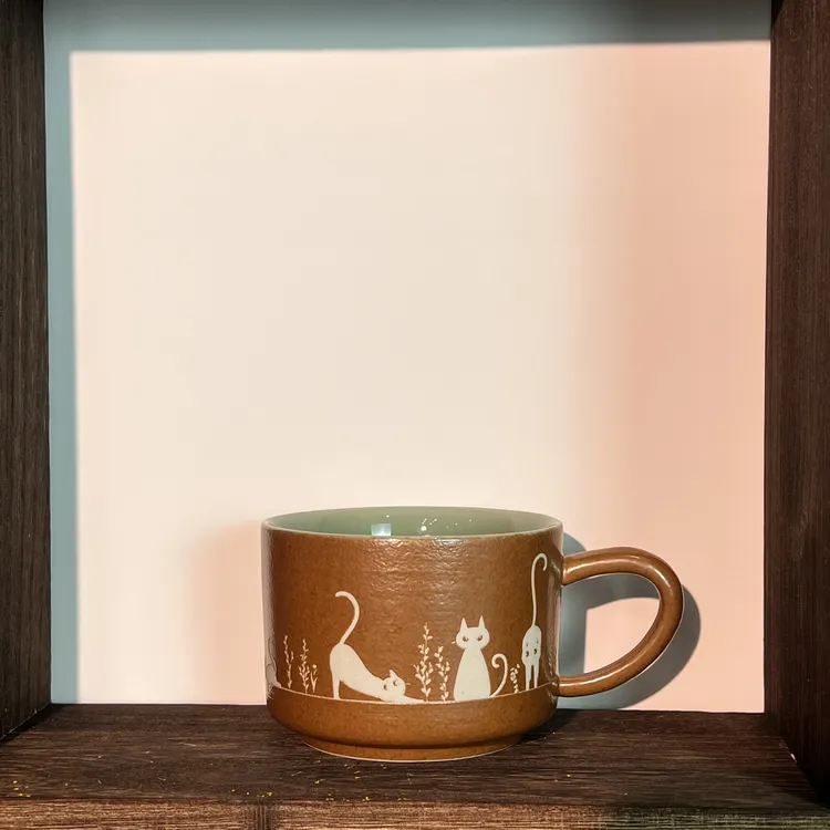 龙泉青瓷双釉结合小猫咖啡杯