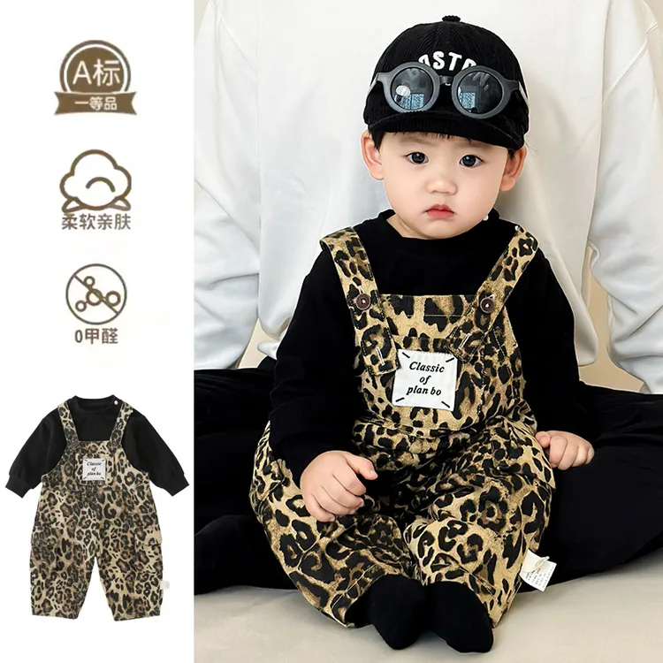 新生儿婴儿早春衣服春秋婴幼儿洋气背带裤小套装男宝宝春装连体衣