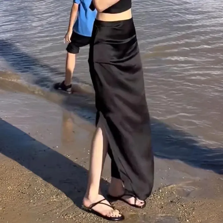 氛围感气质褶皱开叉黑色半身裙女2025春夏新款缎面优雅风高腰长裙