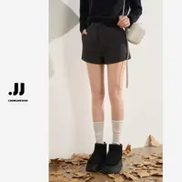 H1861【算法比例】冬季韩版高级气质深灰色显瘦毛呢休闲百搭短裤女