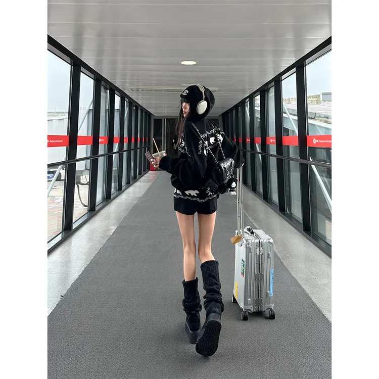 INS慵懒风时尚费尔岛北极熊拉链连帽毛衣外套+短裤毛织套装23098#