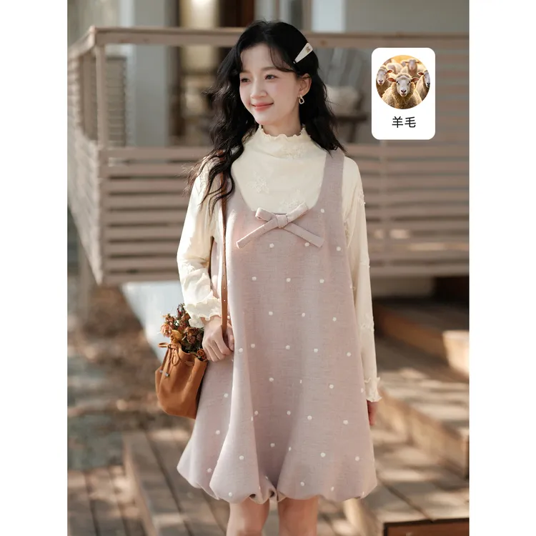 木易易波点蝴蝶结毛呢背心连衣裙打底衫两件套女冬季小个子花苞裙