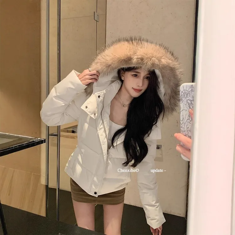 2025新款连帽收腰羽绒服女短款冬季修身显瘦加厚大毛领白鸭绒外套