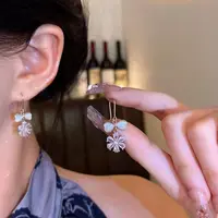 铜合金耳饰 轻奢小众高级感精致锆石花朵耳环女甜美气质猫眼石