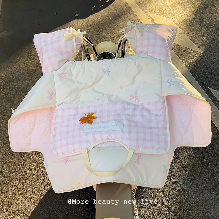 可爱电动车挡风被冬季加绒御寒加厚电瓶车摩托冬款防水保暖防风罩