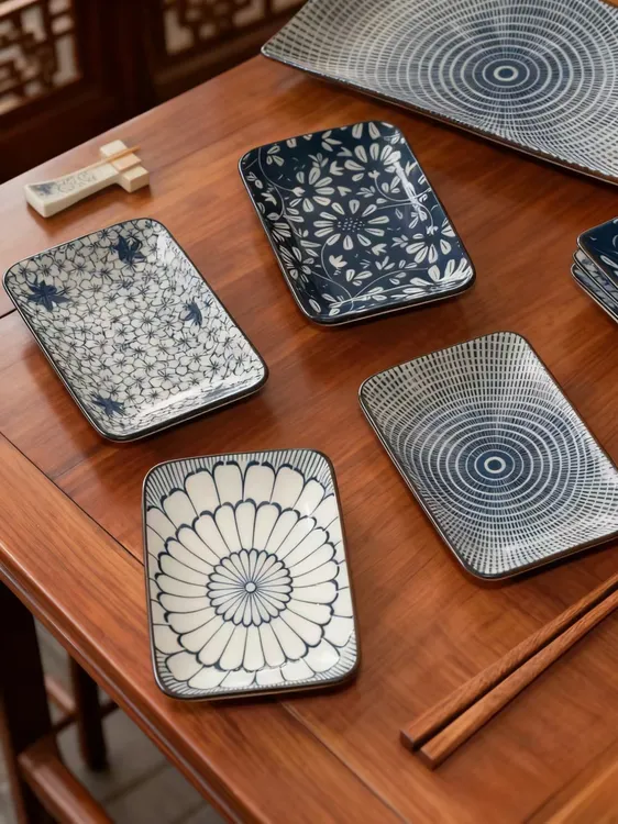 瓷县令日式和风5.5英寸家用小食碟陶瓷寿司刺身酱油碟简约早餐盘