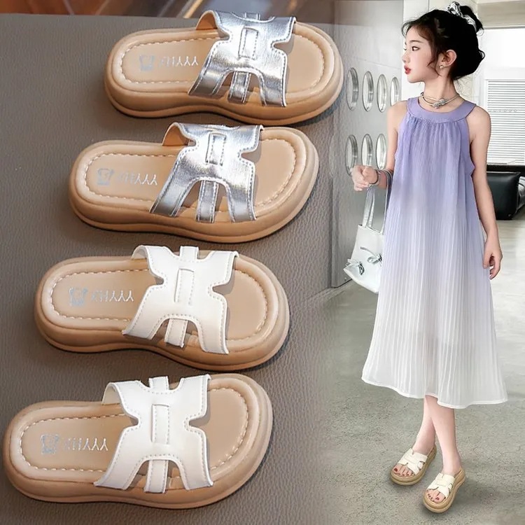 女童拖鞋2025夏季新款儿童鞋子女孩公主鞋软底时尚外穿一字拖百搭