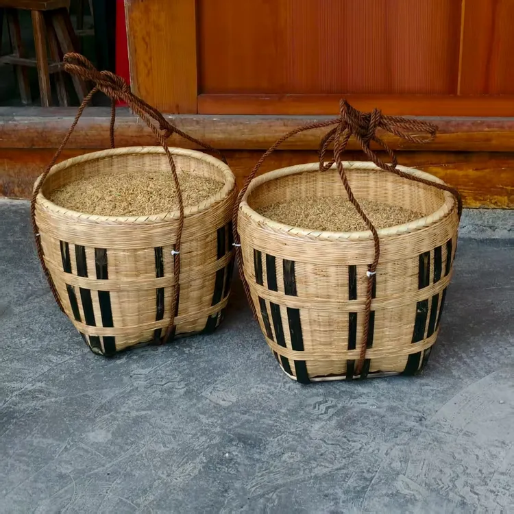 纯手工编织圆形竹编箩筐可用于粮食水果收纳及喜事场景