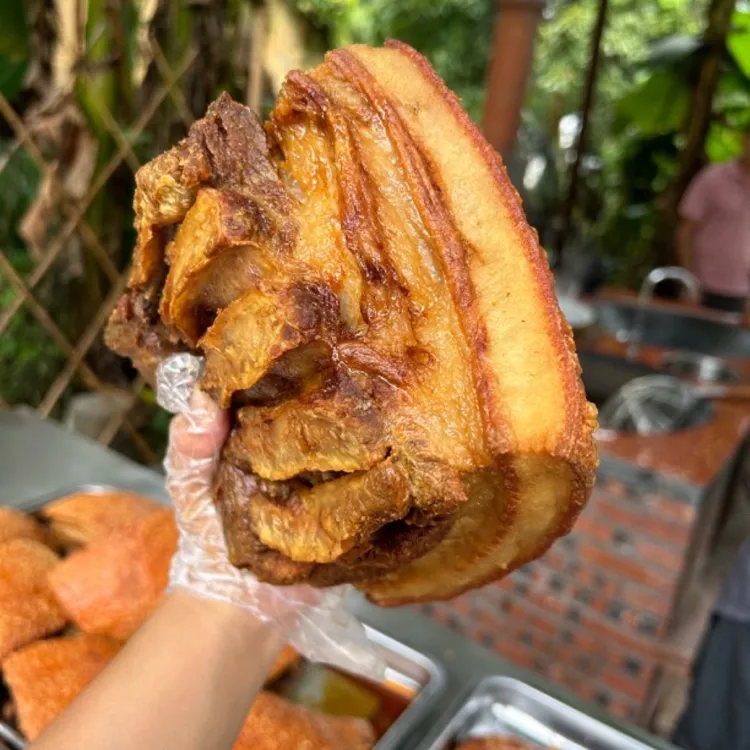【正宗土猪扣肉】广西大山农家土猪扣肉烧肠香肠新鲜土猪肉脆皮扣肉