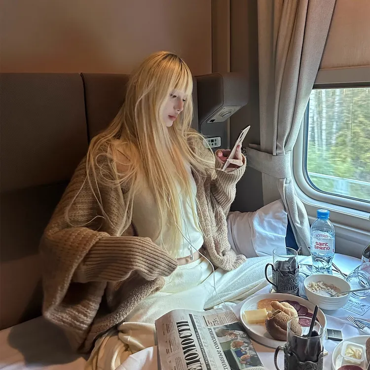 Rase le sol‘Twilight Dusk’卡其色毛衣开衫宽松慵懒风长款外套