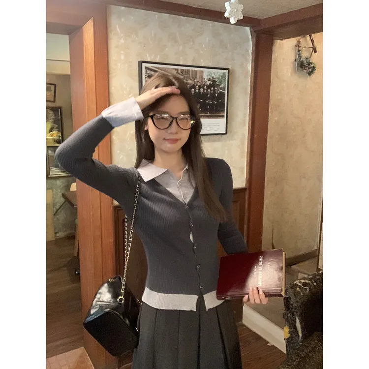 假两件拼接Polo翻领针织打底衫女秋冬内搭拼色独特设计感修身上衣