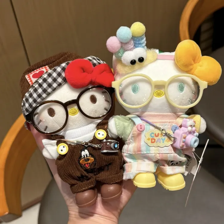 正版HelloKitty凯蒂猫包包挂件卡通毛绒可爱玩偶钥匙扣配饰送礼物