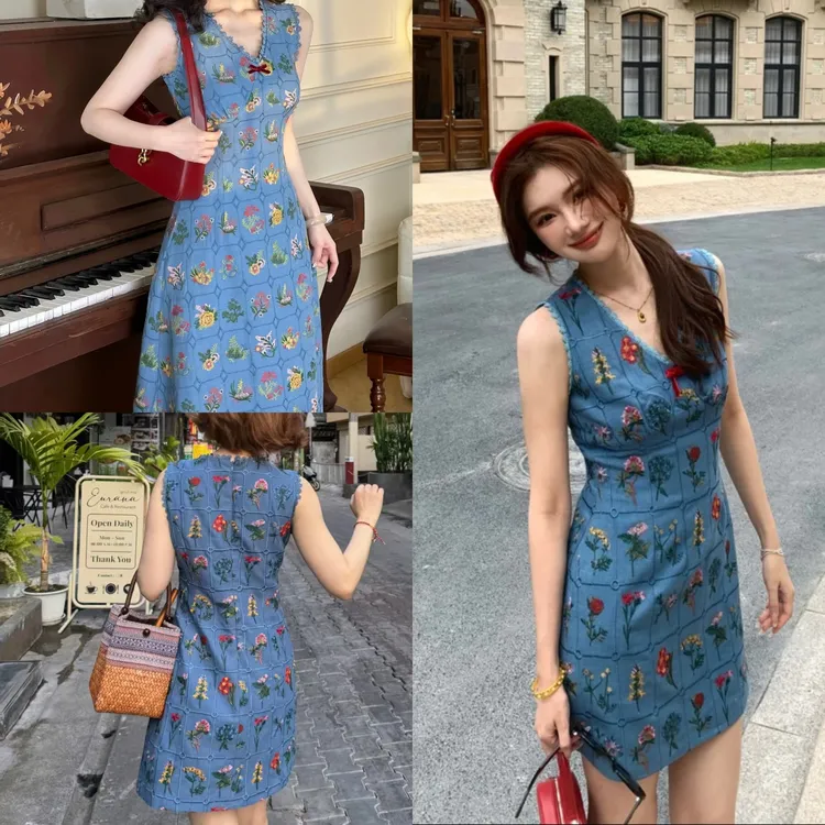 【伊琳儿】夏季无袖百花争艳V领刺绣碎花连衣裙中长款女装收腰显瘦t