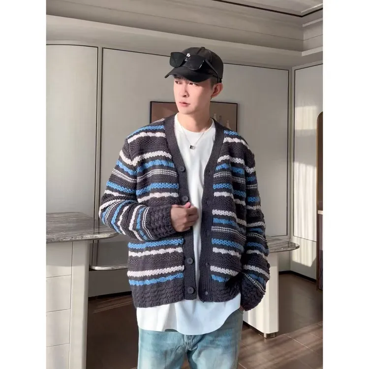 大圣圣 达蒙岛秋冬复古慵懒风撞色条纹针织开衫外套男TOP 72598