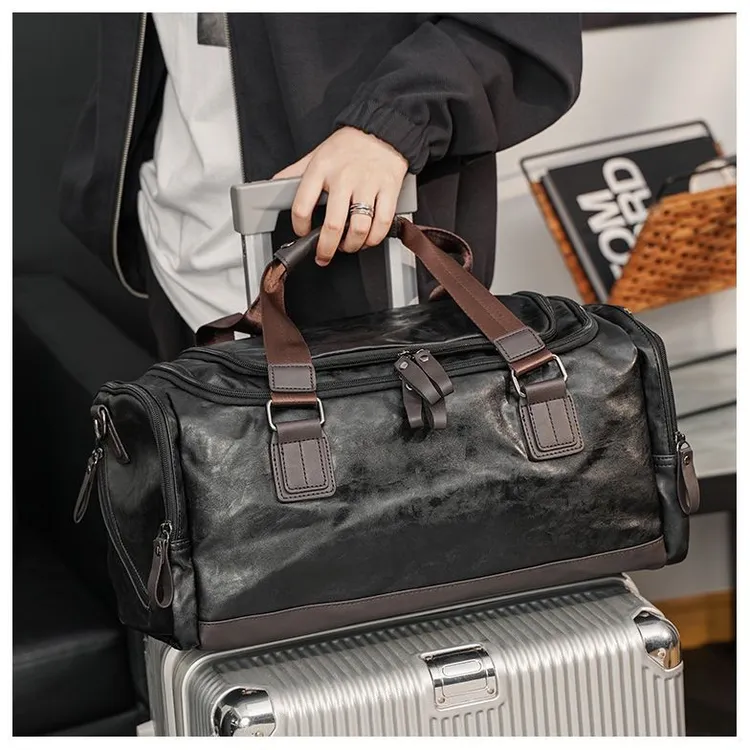 正品皮质男大容量手提包单根短途出差旅行包运动健身登机行李包袋