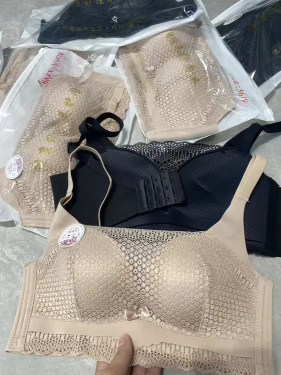 韩版吊带背心女带胸垫美背一体内搭外穿修身显瘦吊带上衣