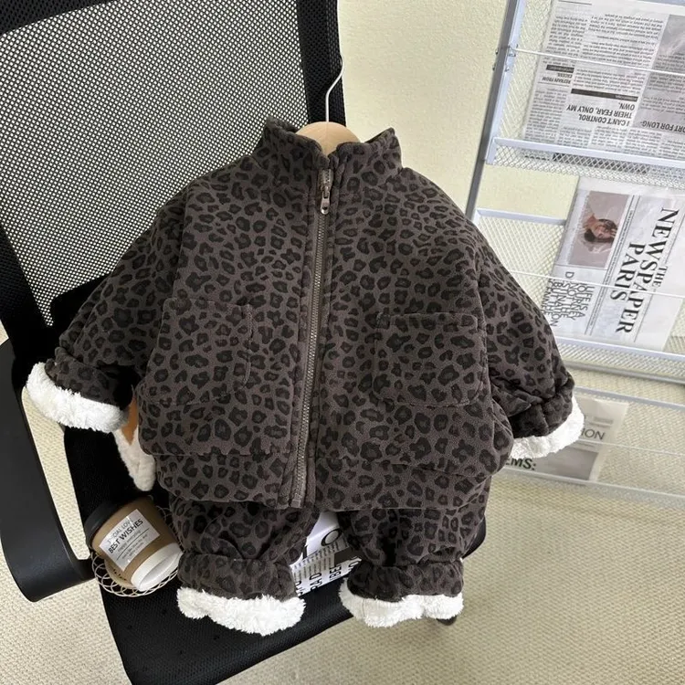 儿童冬季套装2025新款男女童豹纹洋气加厚加绒宝宝冬季衣服两件套