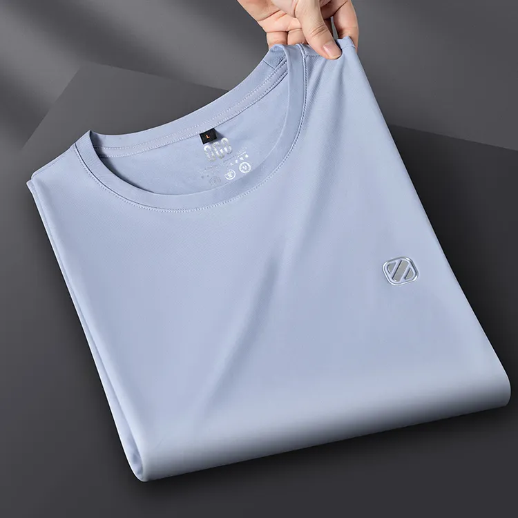 景君澜-轻奢夏季薄款冰丝凉感t恤男短袖修身高端欧货压胶圆领半袖
