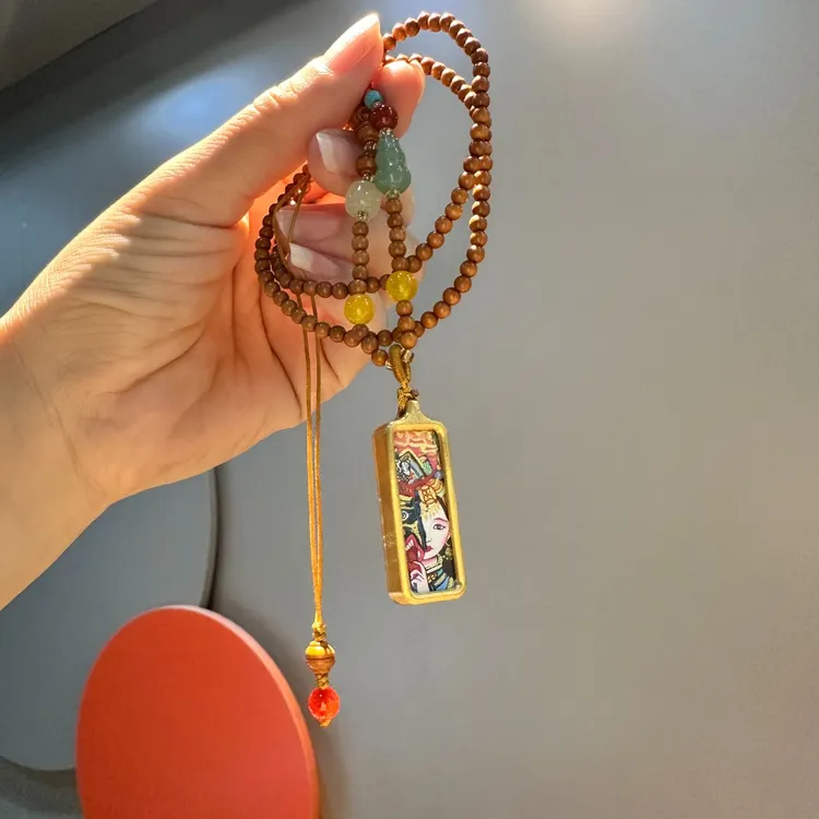 女财扎基拉姆【年岁专属】唐卡吊坠橄榄核步步高描金画铜饰项坠