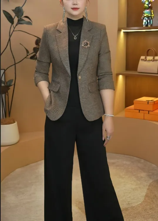 2025冬季气质新款休闲绵羊毛职业装韩版修身复古女神范小西装外套