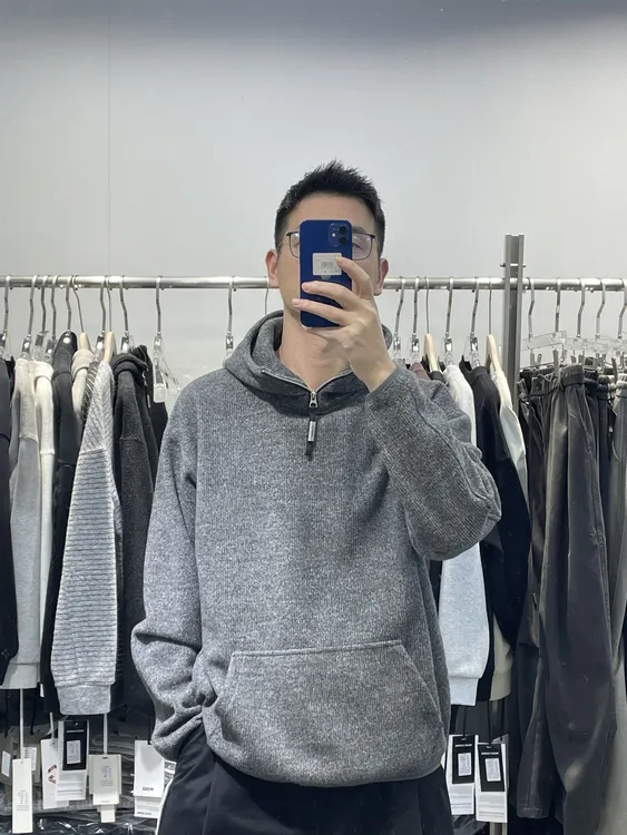 2025冬男士加绒立领拉链连帽针织卫衣软糯免烫套头时尚百搭保暖