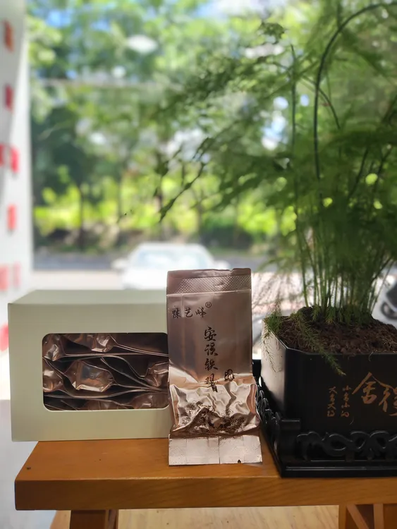 大甜水，580清香铁观音，香甜可口沸水冲泡不苦不涩，安溪虎邱生态茶