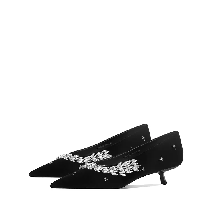 HOOV小众原创绝美星星水钻中跟单鞋女2025新款绒面尖头细跟高跟鞋