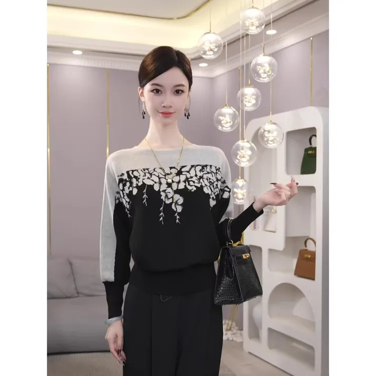 轻奢设计拼接圆领两穿内搭上衣女时尚新款提花长袖休闲减龄针织衫