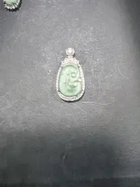 天然A货翡翠 假一罚四 如意吊坠 高冰气质时尚镶嵌精美素款大女王