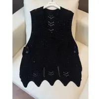 【鑫蕾】秋季新款满天星韩版宽松V领针织马夹时尚百搭马甲9161