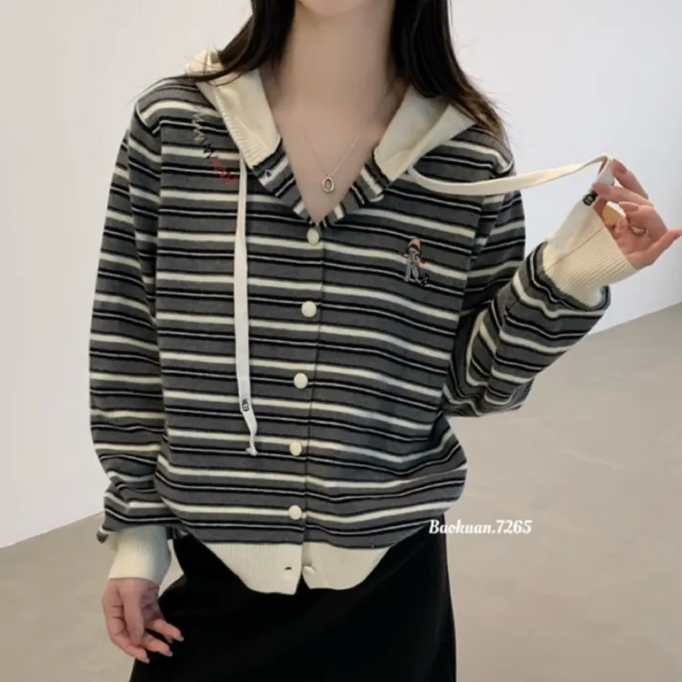新款休闲针织外套条纹帽衫慵懒风上衣带帽针织衫