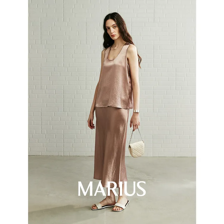 “人鱼姬”轻薄缎感透气醋酸老钱风褶皱勺领背心鱼尾半裙