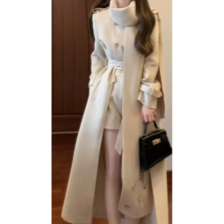 2025秋季新款ins气质御姐范高级感长款风衣外套女配显瘦休闲短裤