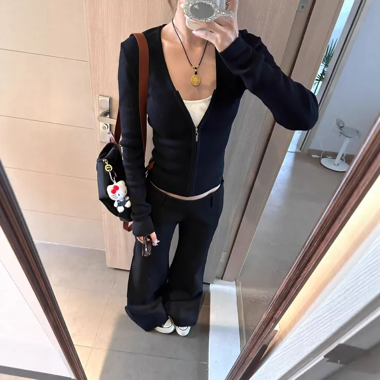 纯欲风早秋韩系撞色显瘦内搭打底衫长袖t恤女假两件小众设计感修