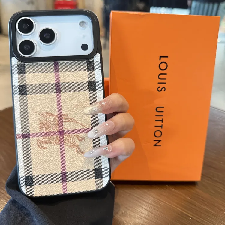 潮牌格纹iPhone17promax手机壳大牌适用苹果改17小众15pm复古14女