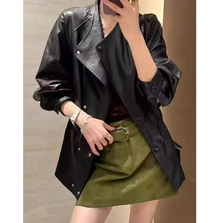 油腊绵羊皮薄款拉链翻领抽褶极简风皮衣网红中长款女士黑色外套