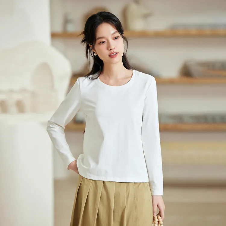茵曼秋冬白色正肩长袖T恤女25年基础款内搭圆领纯色简约打底衫