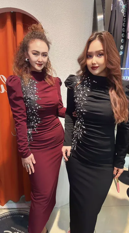 修身显瘦气质长袖时尚