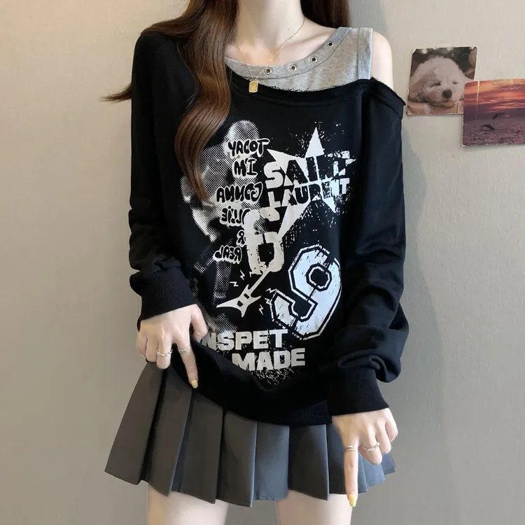 大码美式辣妹涂鸦印花假两件卫衣女春秋胖妹妹设计感宽松露肩上衣
