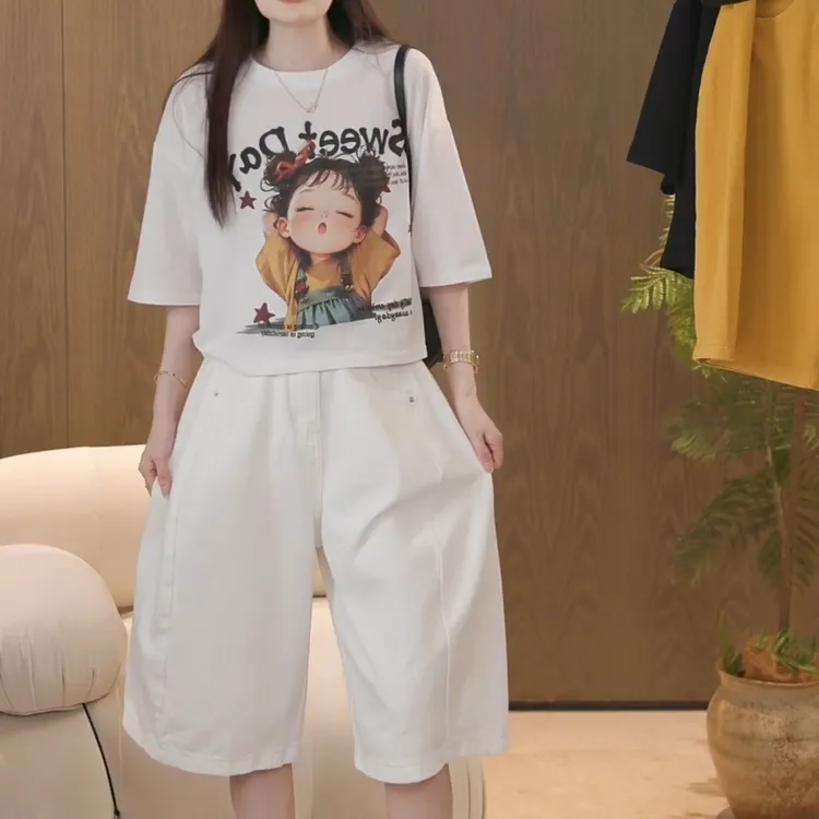 2025春季显瘦印花爱心装饰短袖+百搭高腰宽松牛仔中裤LK2503046