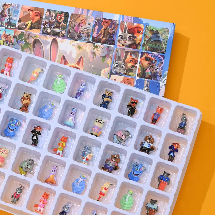 40洞洞乐疯狂动物周边摆件潮玩盲盒玩具爆款6-12岁戳戳乐摆摊礼品