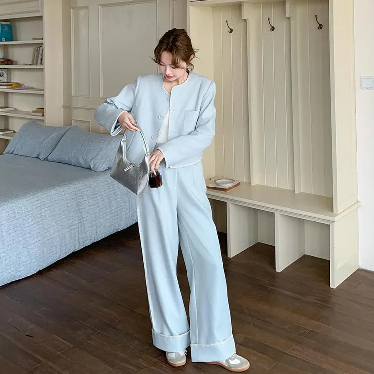 休闲法式小香风套装2025新款爆款高级感气质轻熟显瘦阔腿裤两件套