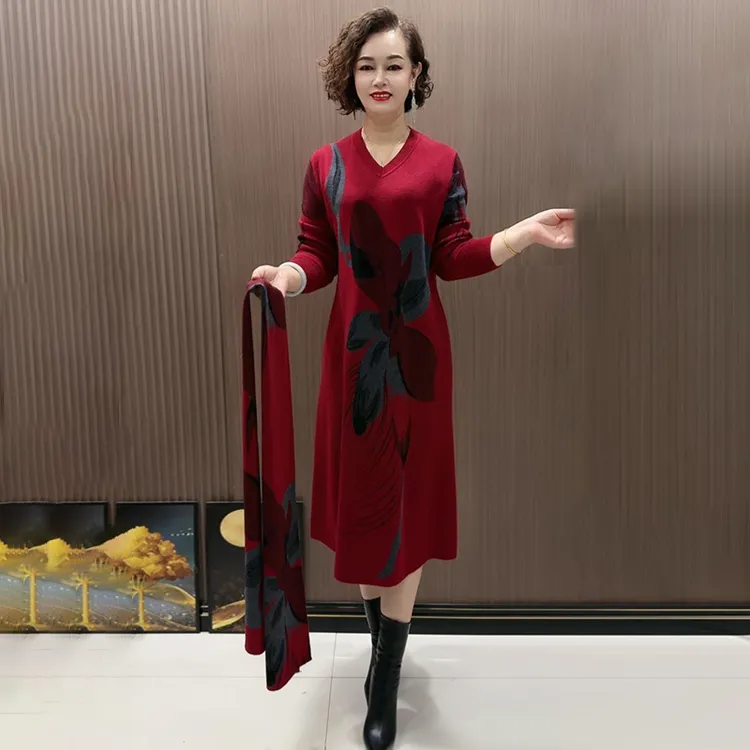 H秋季新款气质妈妈秋冬长袖针织连衣裙洋气打底毛衣中老年长款裙