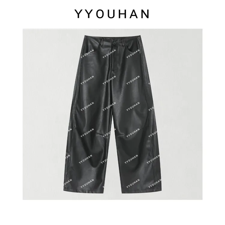 月月 2025冬季新款小众设计极简风加绒复古休闲女皮裤 2511C8202