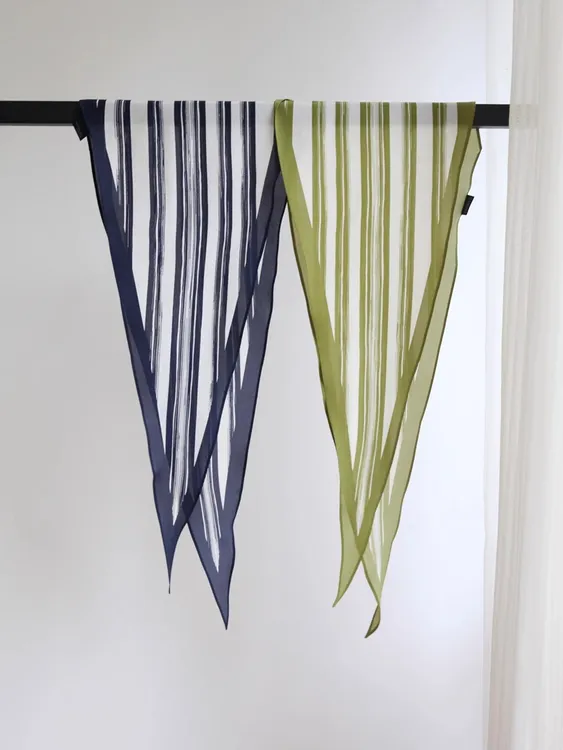 真丝艺术条纹高品质桑蚕丝真丝丝巾高级感百搭菱形巾飘带女礼物