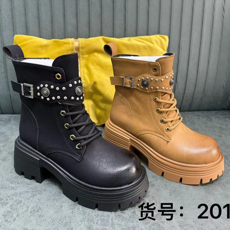 RHM新疆包邮988防滑休闲风冬季加绒马丁靴女士冬季百搭英伦风秋冬